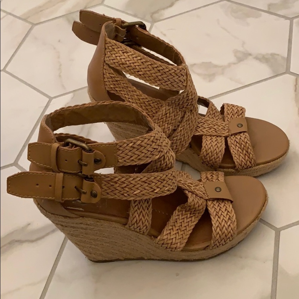 Dolce Vita wedges